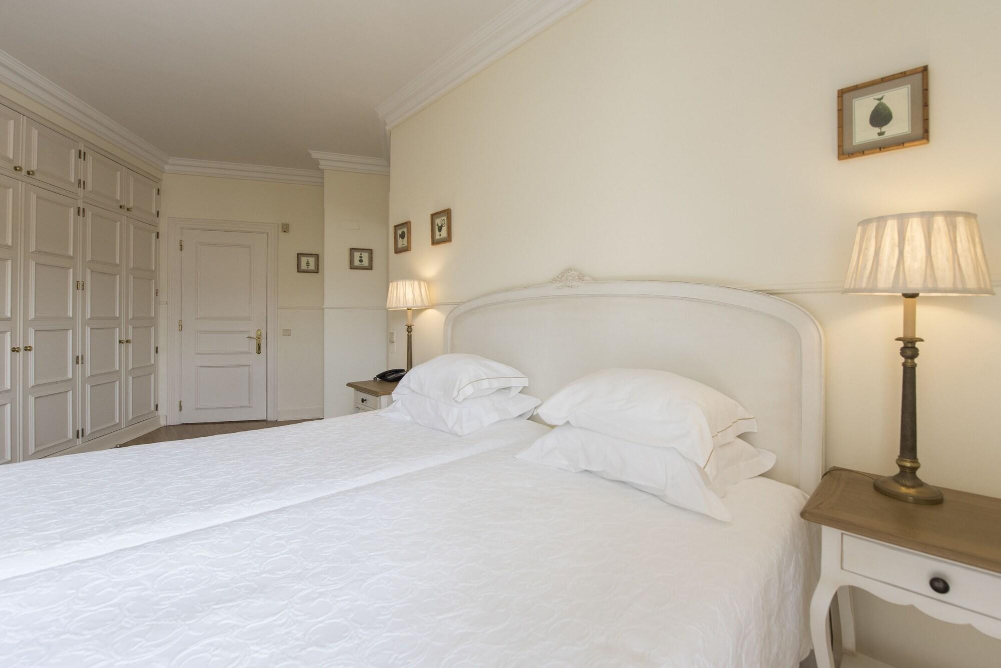 The Charm Of Cascais Hotel Exterior photo